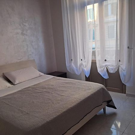Beds Portamaggiore - Ex Happy House Рим Экстерьер фото